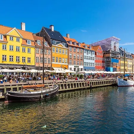 Steps To Forest & Near Copenhagen Sleeps 4 * Fredensborg